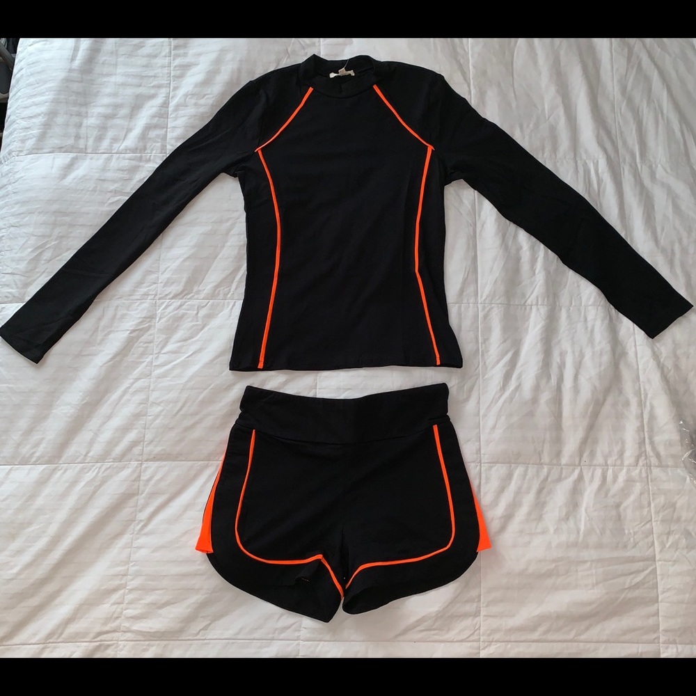 Contrast detailed two piece